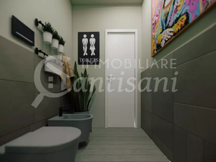Immagine 9 di Appartamento in vendita  in Via Cassia a Firenze