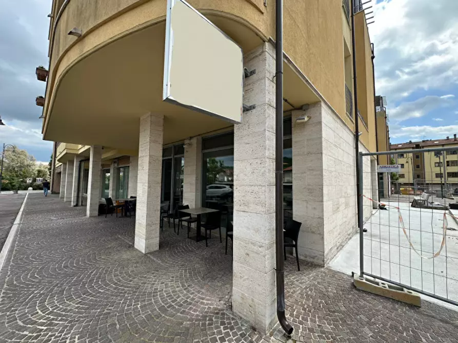 Immagine 5 di Attività commerciale in vendita  in Via Romagna 100 a Gabicce Mare