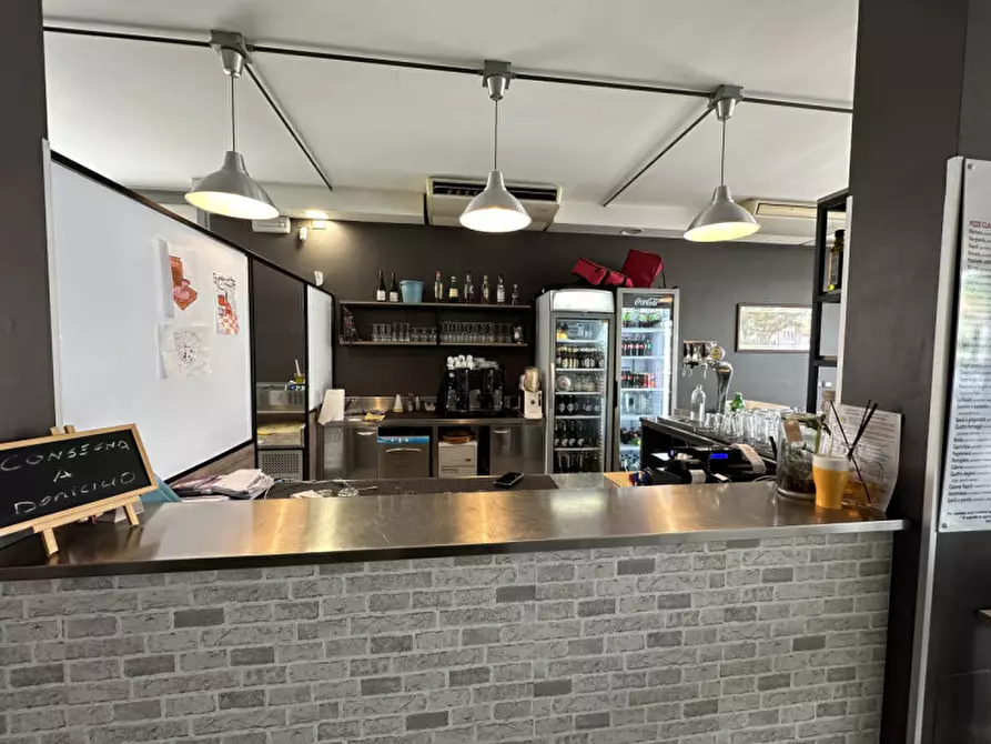 Immagine 8 di Attività commerciale in vendita  in Via Romagna 100 a Gabicce Mare