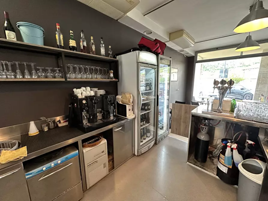 Immagine 12 di Attività commerciale in vendita  in Via Romagna 100 a Gabicce Mare