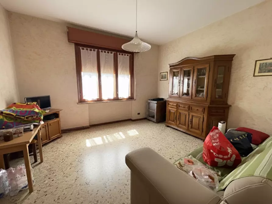 Immagine 5 di Casa indipendente in vendita  a Suzzara
