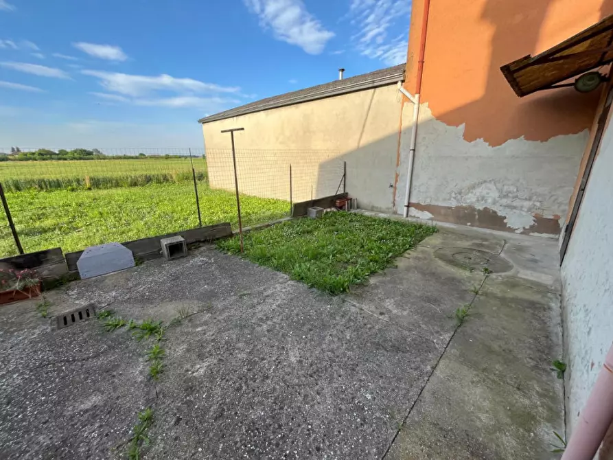Immagine 27 di Casa indipendente in vendita  in Strada della Chiesa a Brescello
