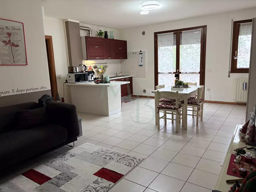 Immagine 8 di Appartamento in vendita  in Via Belluno a Legnaro