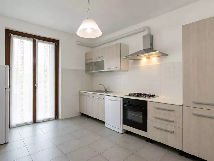Immagine 58 di Villa in vendita  in via Fermi 2  Chignolo D'Isola a Chignolo D'isola