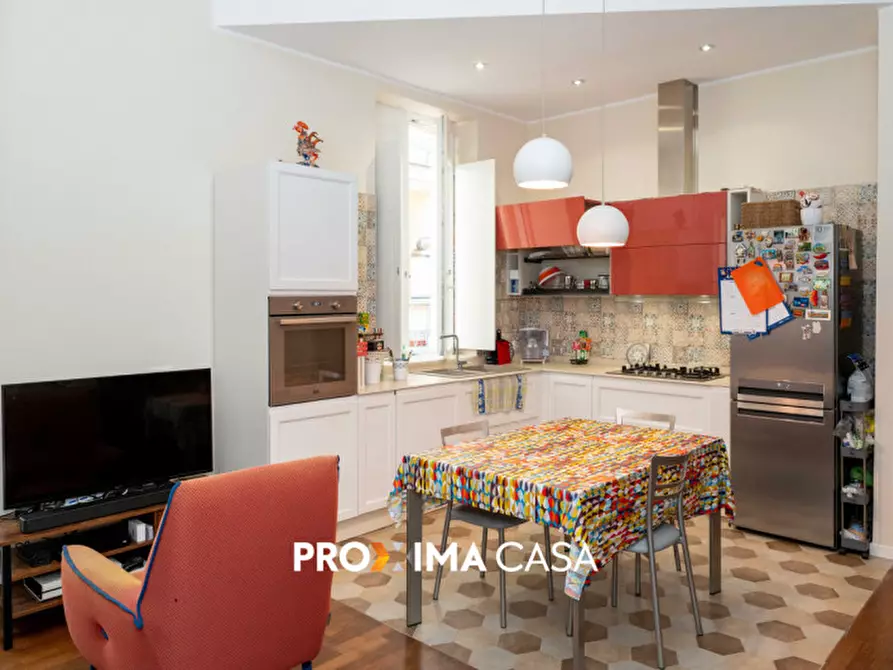 Immagine 1 di Appartamento in vendita  in via alfonso balzico 34 a Salerno