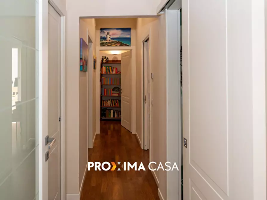 Immagine 18 di Appartamento in vendita  in via alfonso balzico 34 a Salerno
