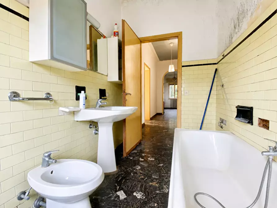 Immagine 18 di Casa indipendente in vendita  in Strada delle Cattane a Vicenza