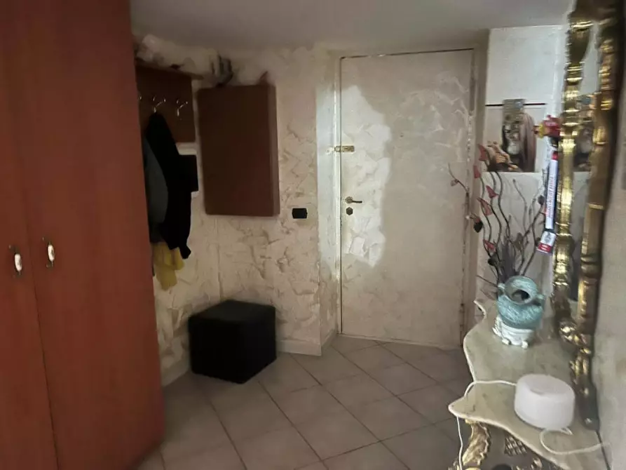 Immagine 3 di Appartamento in vendita  in Gradini Cinesi, 7, 80136 Napoli NA, Italia a Napoli