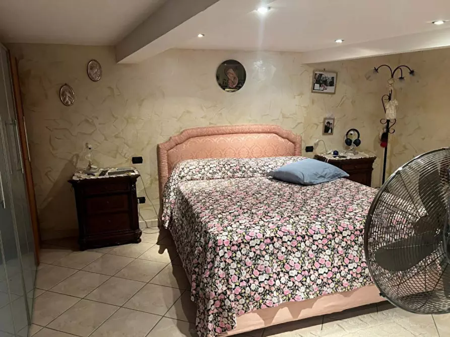 Immagine 15 di Appartamento in vendita  in Gradini Cinesi, 7, 80136 Napoli NA, Italia a Napoli