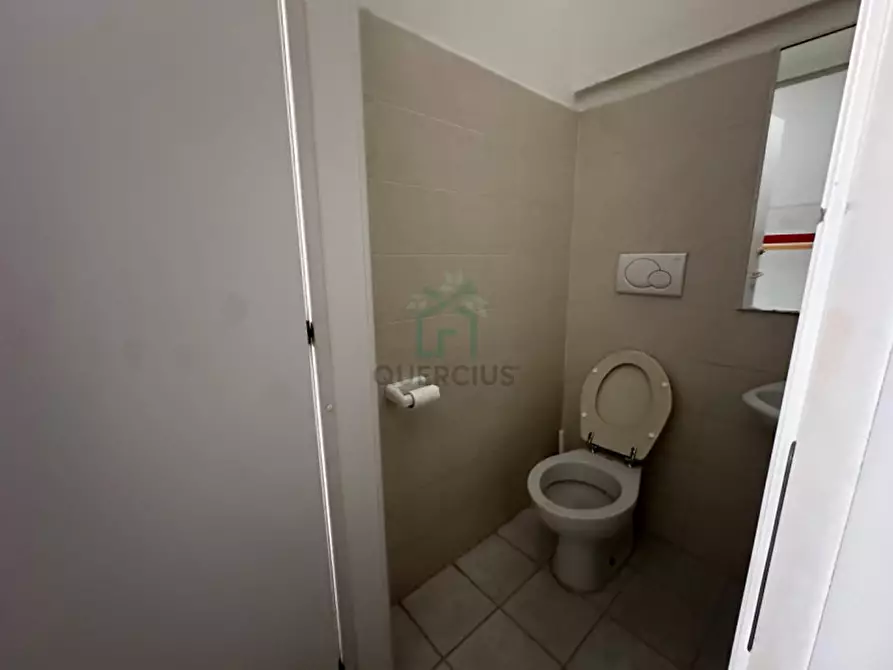 Immagine 19 di Capannone industriale in vendita  in Stradone Porta Palio a Verona