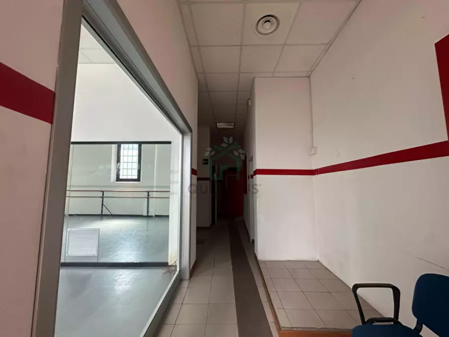 Immagine 22 di Capannone industriale in vendita  in Stradone Porta Palio a Verona