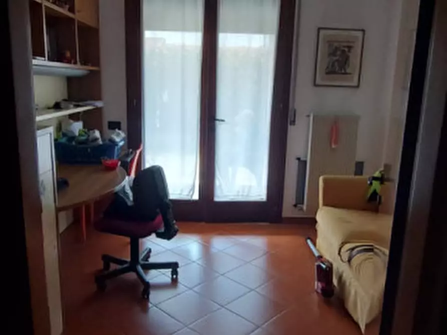 Immagine 9 di Casa bifamiliare in vendita  a Castelfranco Veneto