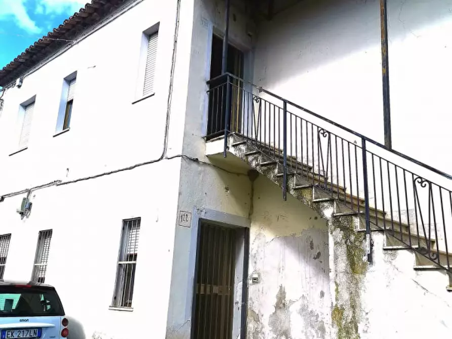 Immagine 3 di Casa indipendente in vendita  in Via Fiume Busento a Catanzaro