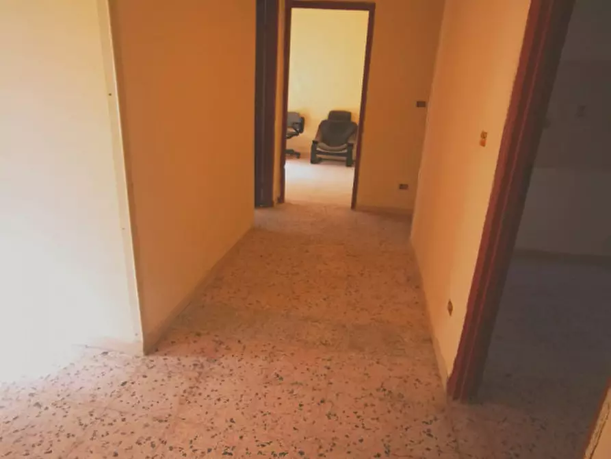 Immagine 11 di Casa indipendente in vendita  in Via Fiume Busento a Catanzaro