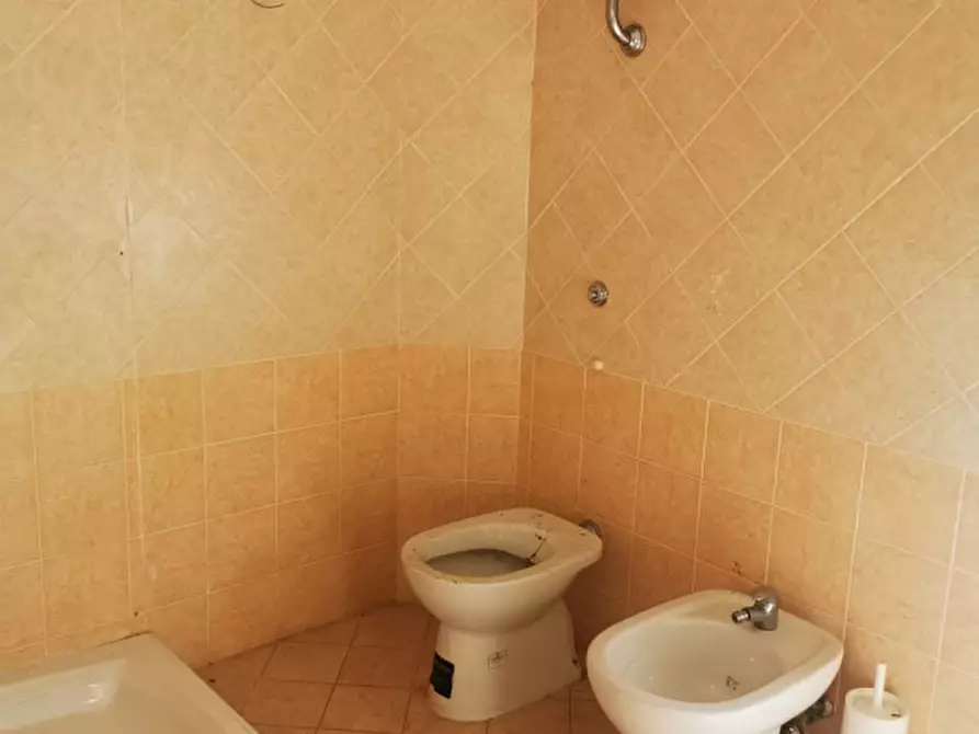 Immagine 19 di Casa indipendente in vendita  in Via Fiume Busento a Catanzaro