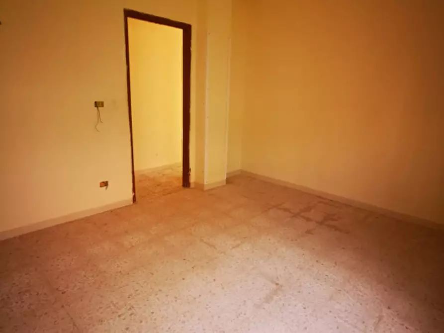 Immagine 27 di Casa indipendente in vendita  in Via Fiume Busento a Catanzaro