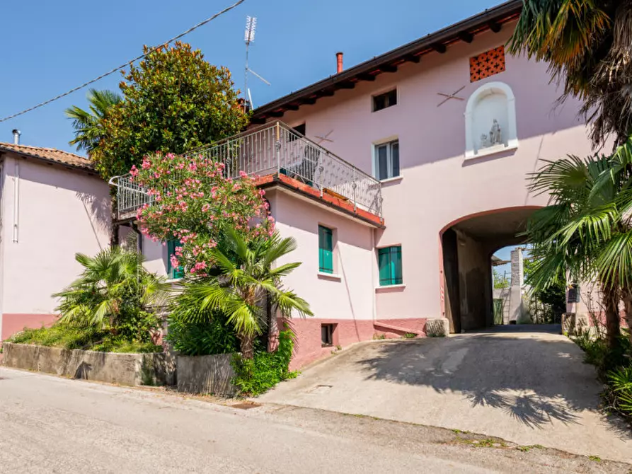 Immagine 1 di Casa bifamiliare in vendita  in via borgo di sopra 21 a Cassacco