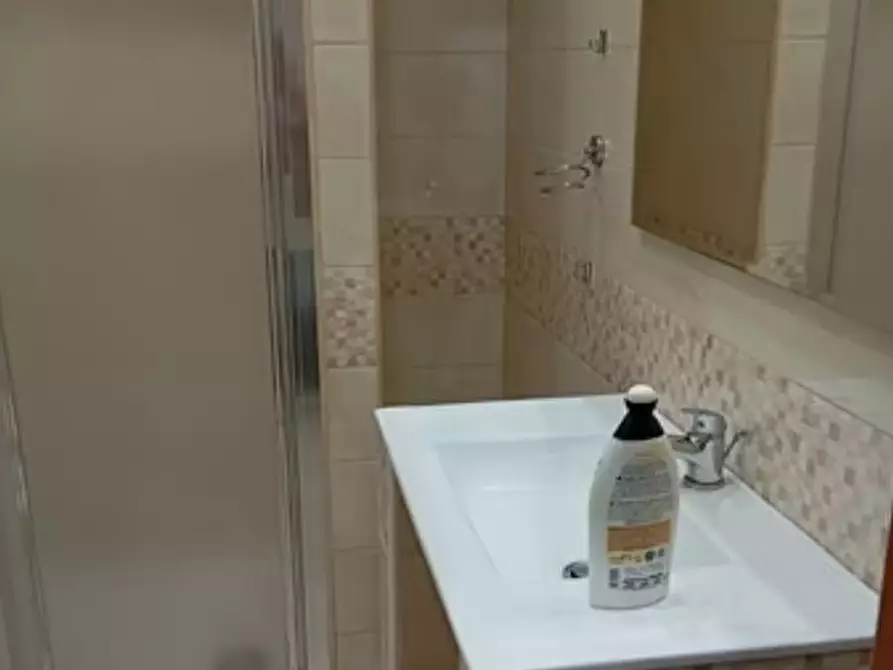 Immagine 5 di Appartamento in affitto  in vico lungo san raffaele 14 a Napoli