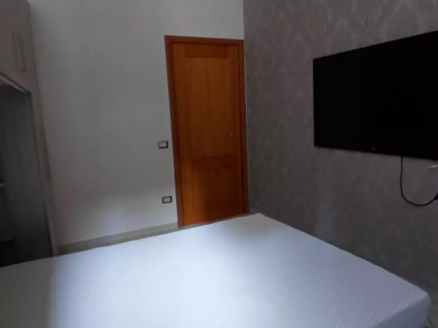 Immagine 12 di Appartamento in affitto  in vico lungo san raffaele 14 a Napoli