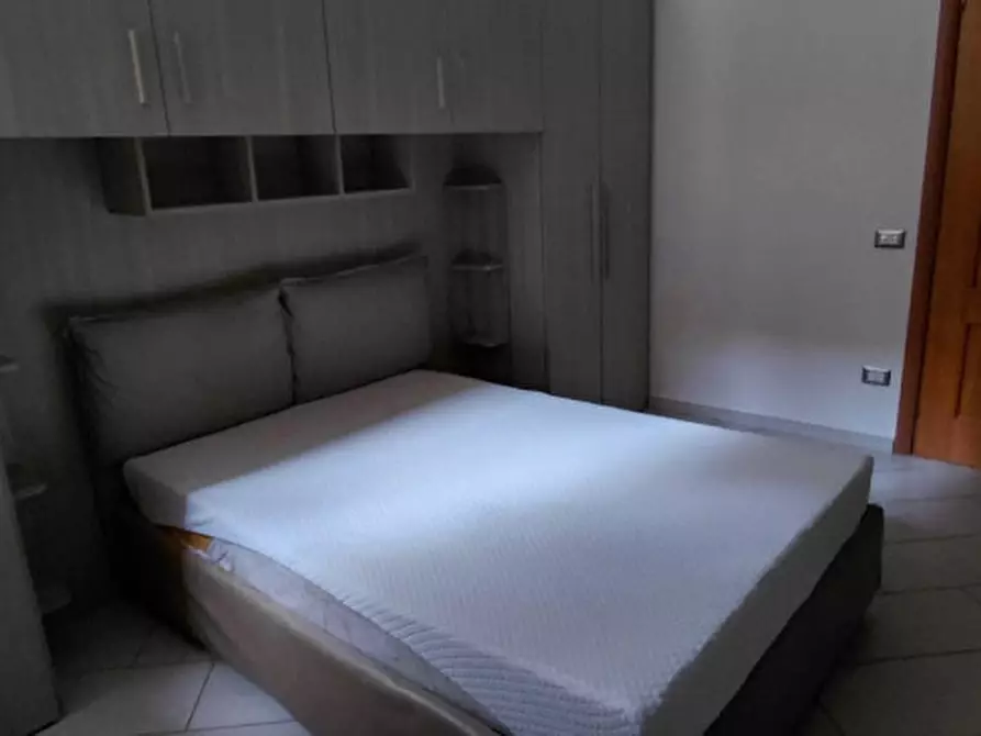 Immagine 13 di Appartamento in affitto  in vico lungo san raffaele 14 a Napoli