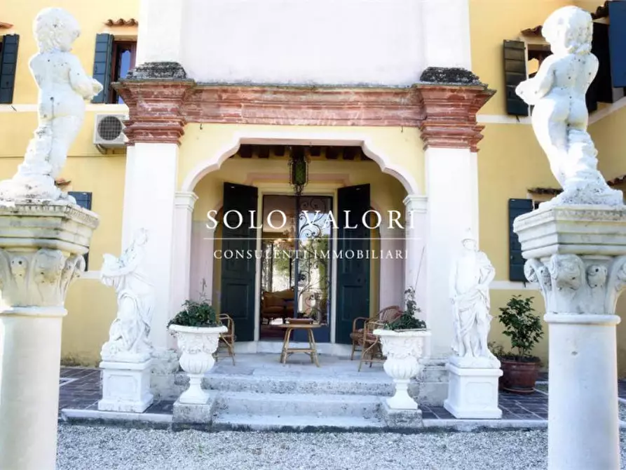 Immagine 9 di Villa in vendita  a Camposampiero