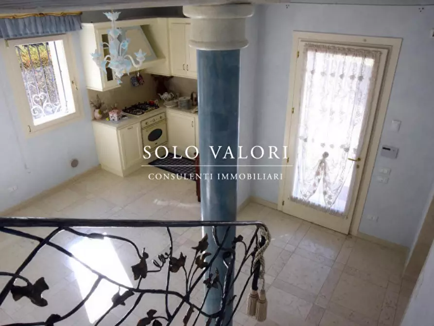 Immagine 12 di Villa in vendita  a Camposampiero