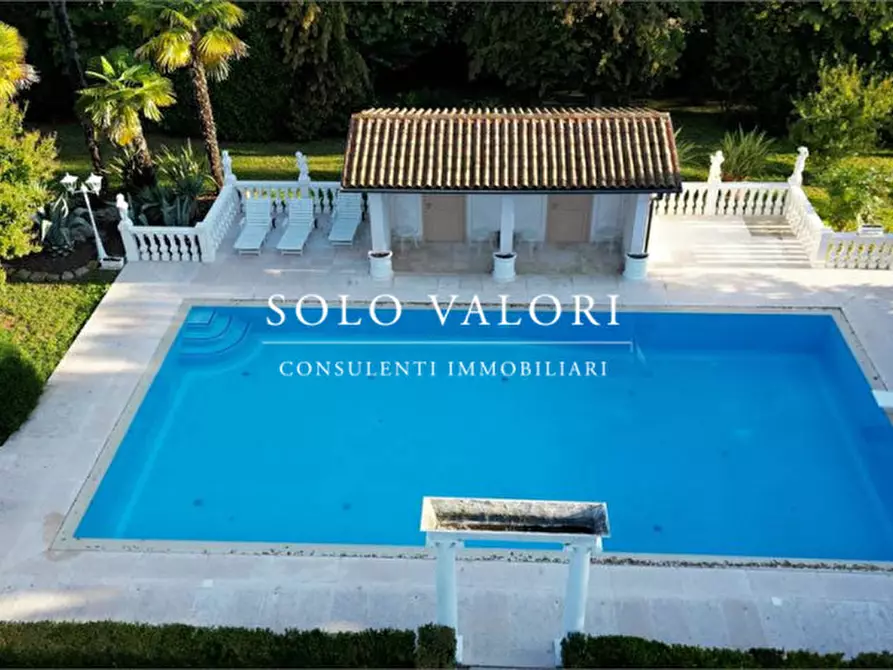 Immagine 14 di Villa in vendita  a Camposampiero