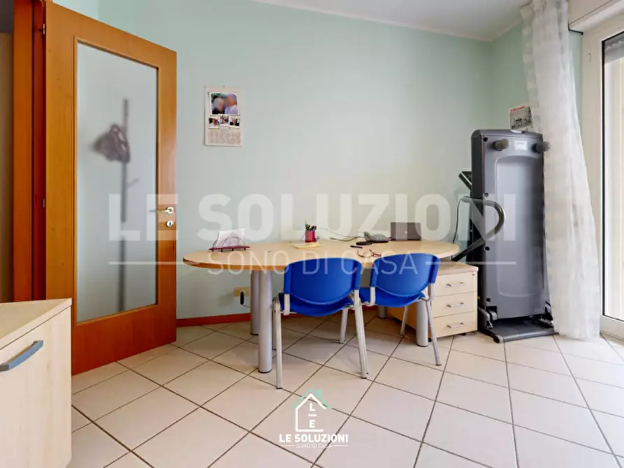 Immagine 11 di Appartamento in vendita  in Via Pasubio 4 a Putignano