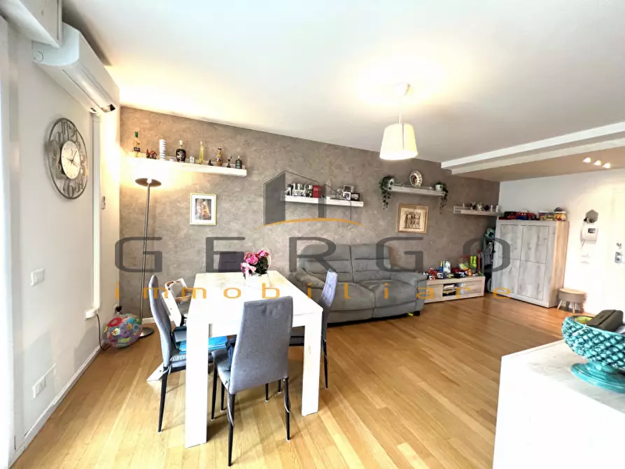 Immagine 23 di Appartamento in affitto  in Via Grazia Deledda a Padova