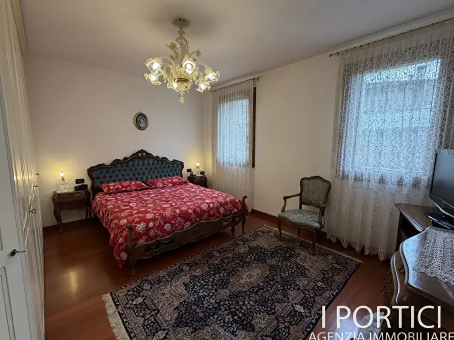 Immagine 9 di Casa bifamiliare in vendita  in Via Tiziano a Scorzè