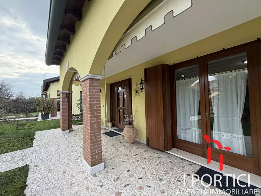 Immagine 28 di Casa bifamiliare in vendita  in Via Tiziano a Scorzè