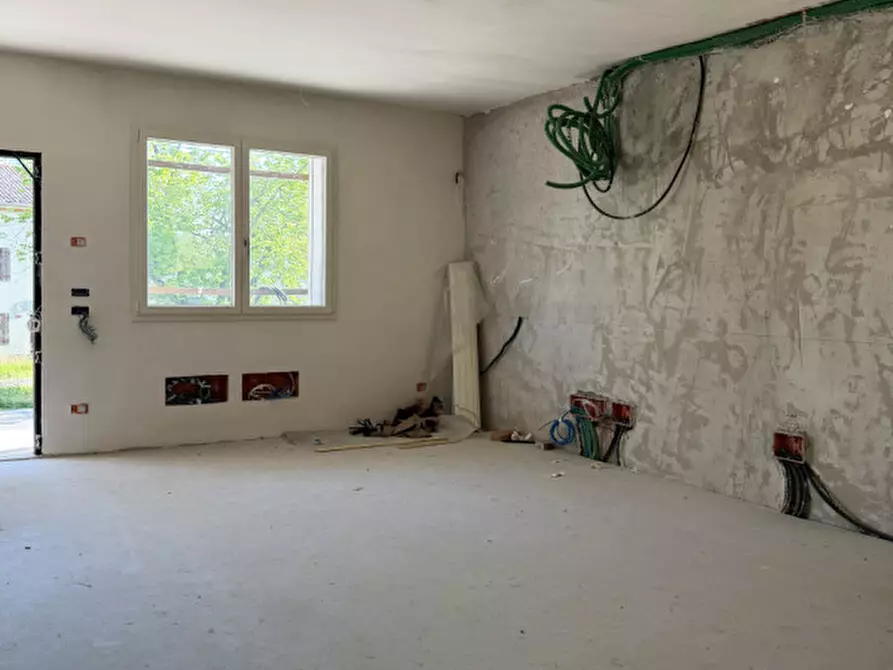 Immagine 12 di Villetta a schiera in vendita  in Via Filippina, 17 a Colorno
