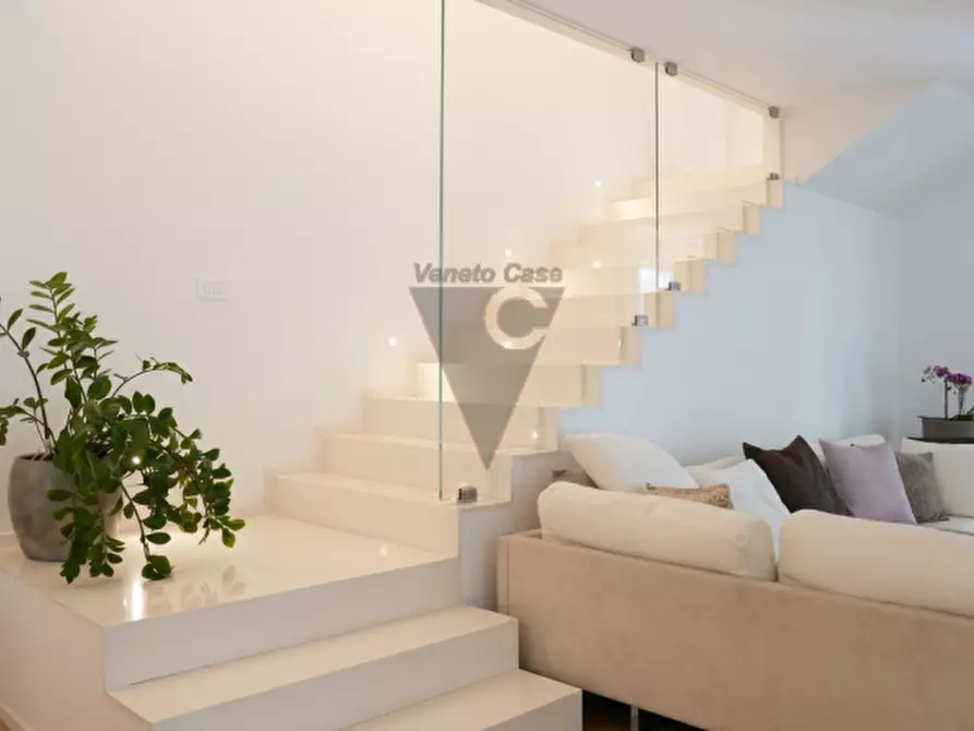 Immagine 14 di Villa in vendita  in via Pava 28/2 a Fosso'