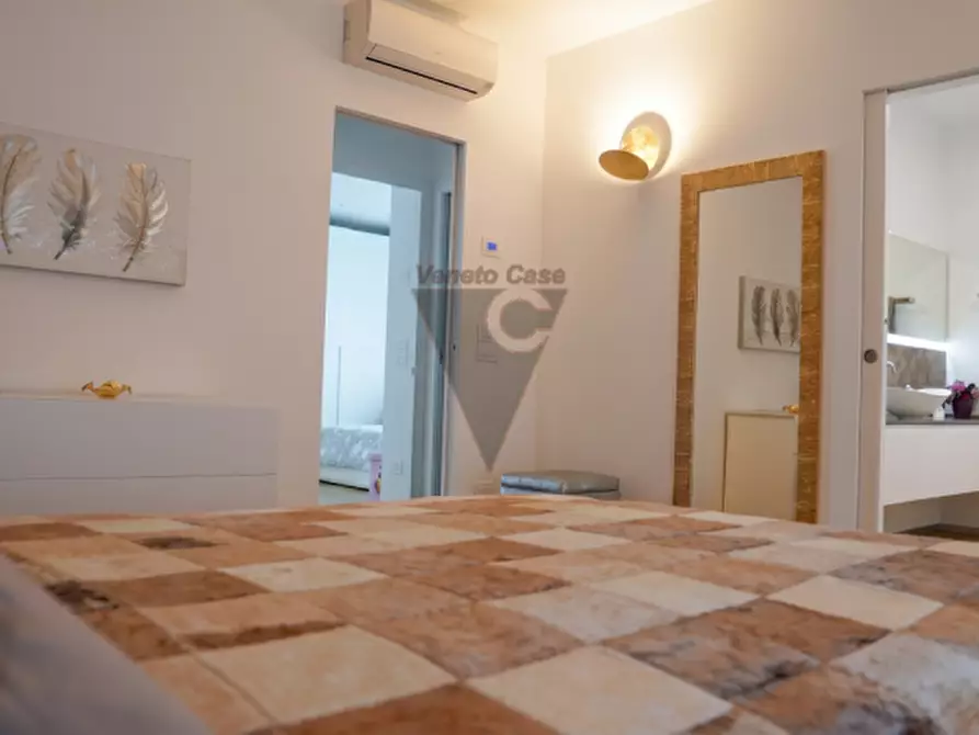Immagine 16 di Villa in vendita  in via Pava 28/2 a Fosso'