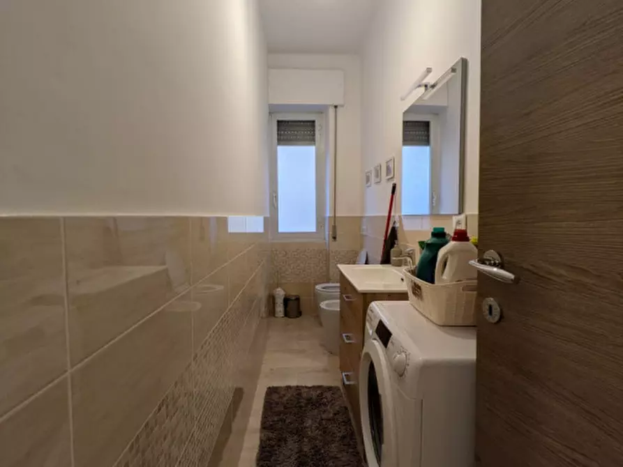 Immagine 10 di Appartamento in affitto  in via Monticelli a Genova