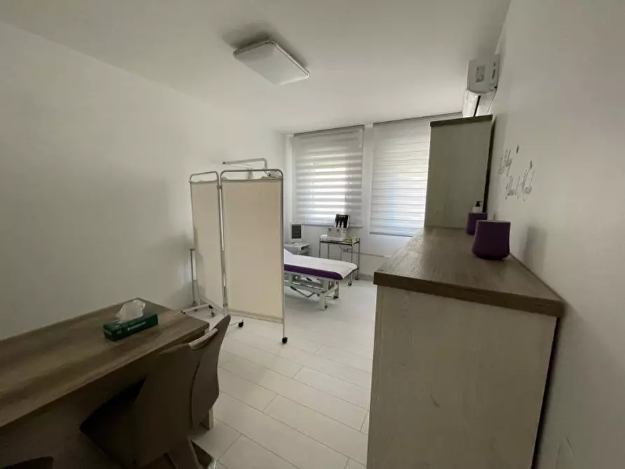 Immagine 3 di Ufficio in vendita  in PIAZZA ALDO MORO a Rubano