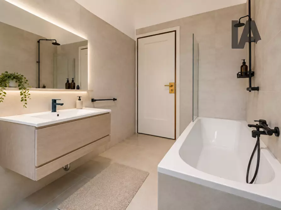 Immagine 25 di Appartamento in vendita  in Via Guglielmo Marconi 9 a Padova