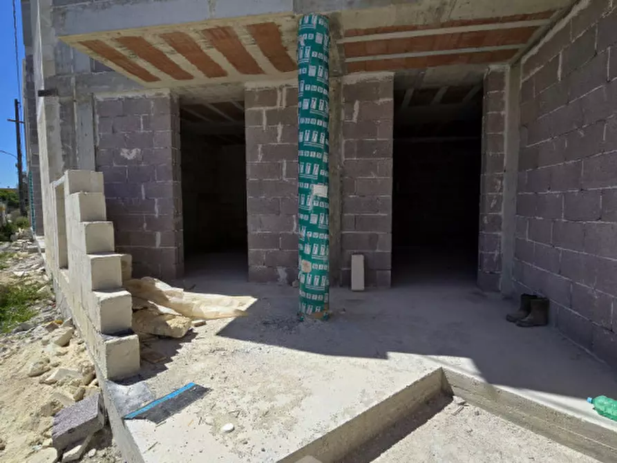 Immagine 3 di Casa bifamiliare in vendita  in Via Giulio Cesare Vanini a Cavallino