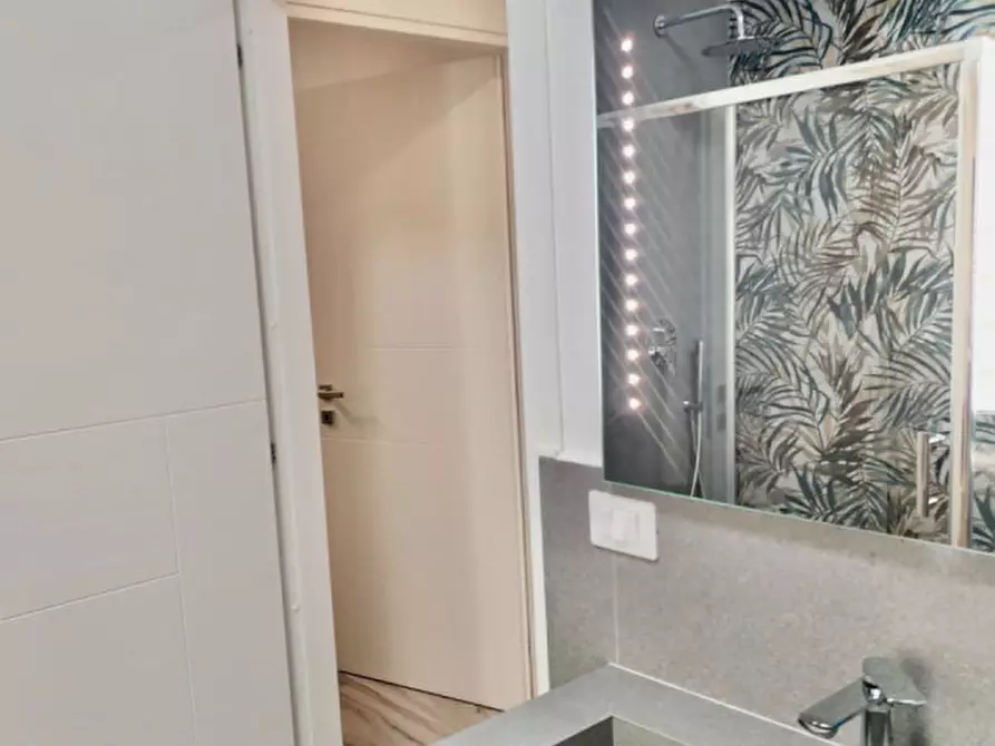 Immagine 6 di Appartamento in affitto  in Via Bernini, 13 a Roma