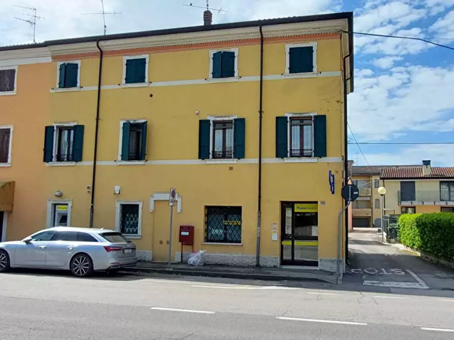 Immagine 1 di Ufficio in vendita  a Nogarole Rocca