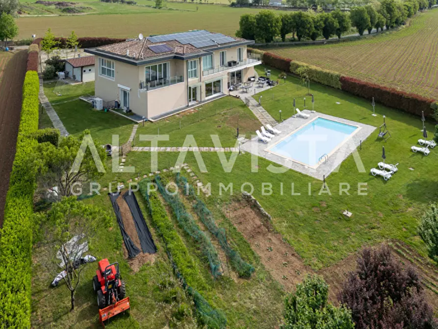Immagine 48 di Agriturismo in vendita  in Via Bettola a Lonato del Garda