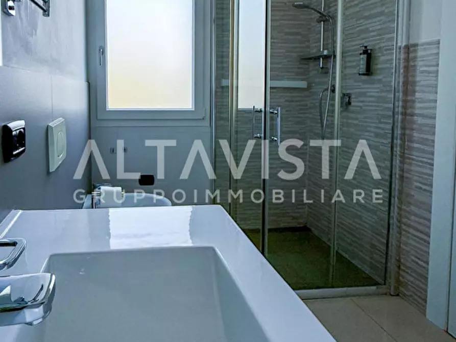 Immagine 50 di Agriturismo in vendita  in Via Bettola a Lonato del Garda