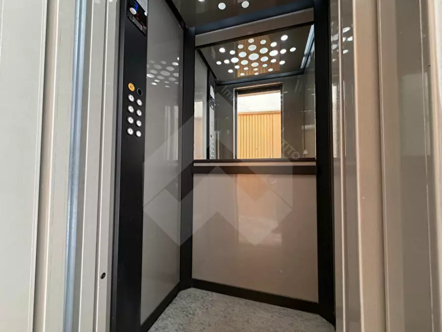 Immagine 17 di Appartamento in vendita  in Via Guglielmo Oberdan, 5 a Andria