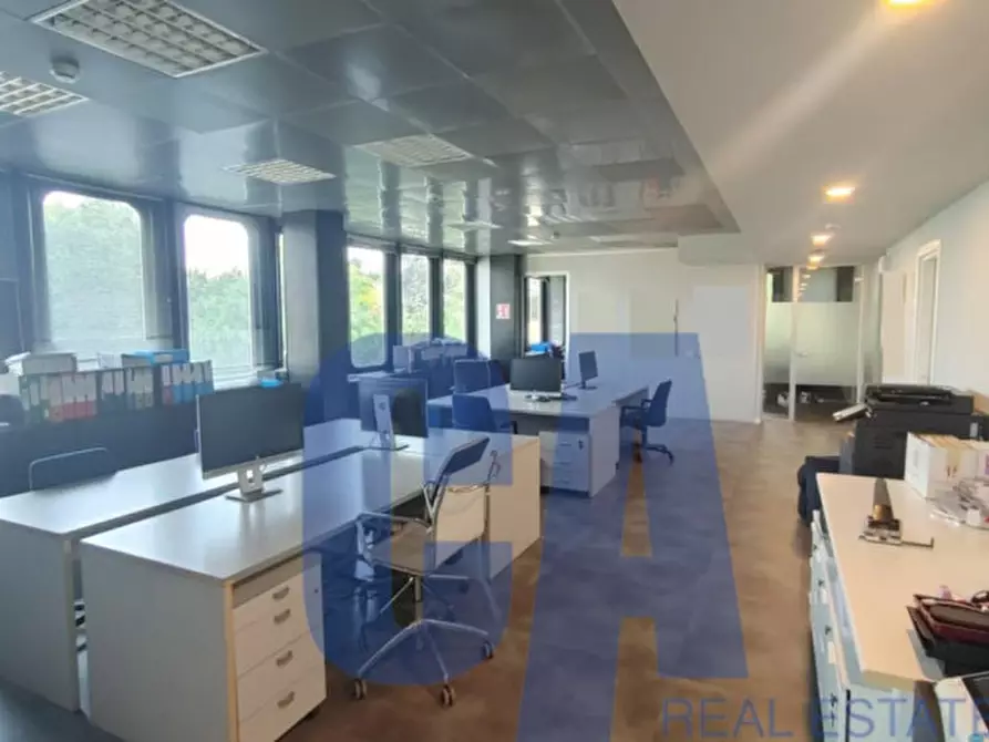 Immagine 2 di Ufficio in affitto  in VIA GIOVANNI GENTILE a Milano