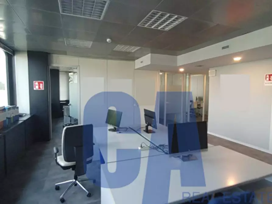 Immagine 5 di Ufficio in affitto  in VIA GIOVANNI GENTILE a Milano