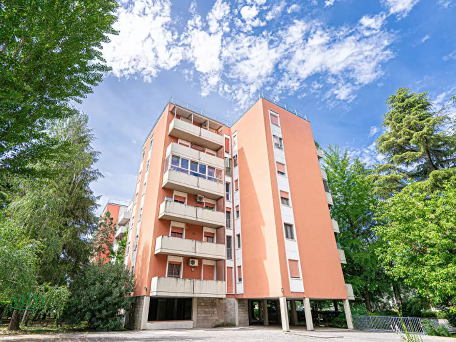 Immagine 2 di Appartamento in vendita  in VILLANOVA ADIACENZE COUNTRY CLUB a Castenaso