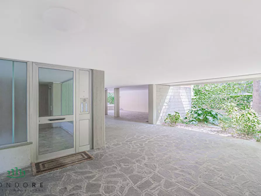 Immagine 18 di Appartamento in vendita  in VILLANOVA ADIACENZE COUNTRY CLUB a Castenaso
