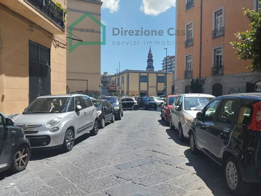 Immagine 4 di Negozio in vendita  in Piazza Sant'Eligio, 10 a Napoli