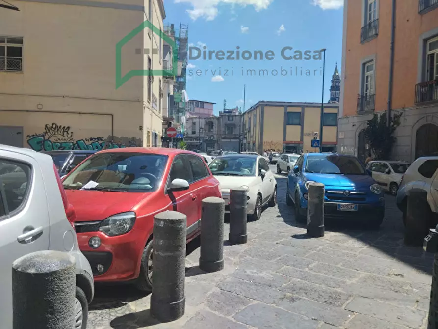 Immagine 6 di Negozio in vendita  in Piazza Sant'Eligio, 10 a Napoli