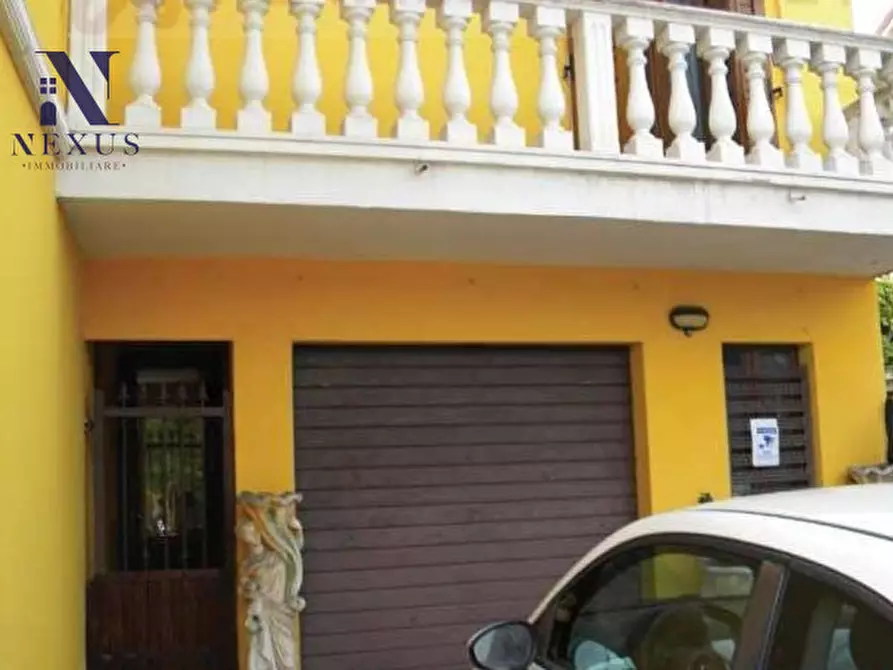 Immagine 22 di Villetta a schiera in vendita  in Via Flaminia 154 a Fano
